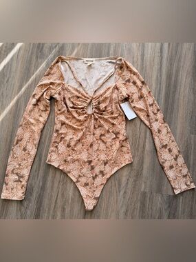 Open Edit Brown Printed Twist-Front Long Sleeve Bodysuit